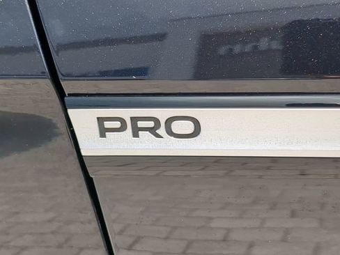 Certified 2023 Volkswagen ID.4 Pro RWD image 10