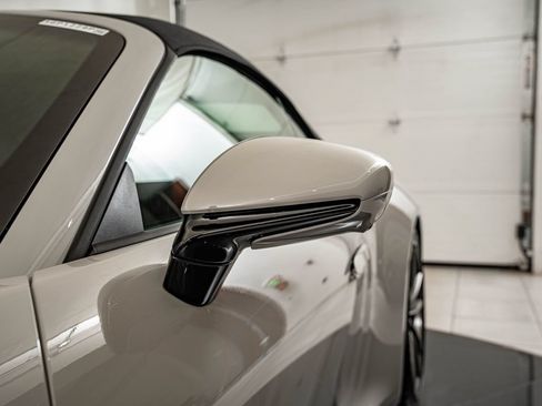 Used 2024 Porsche 911 Carrera S RWD image 13