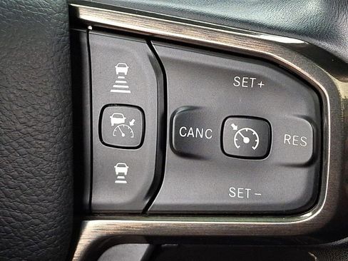 Used 2019 RAM 1500 Limited AWD/4WD image 23