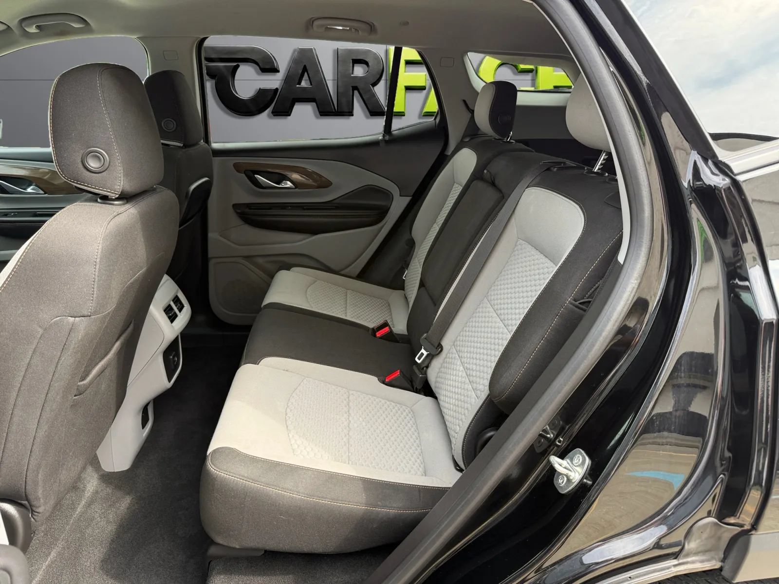 Used 2019 GMC Terrain SLE w/ Driver Convenience Package AWD/4WD image 17