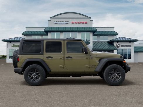 Used 2026 Jeep Wrangler Unlimited Sport AWD/4WD image 21