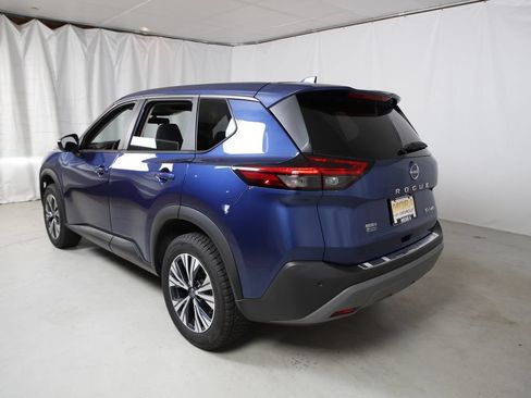 Used 2023 Nissan Rogue SV AWD/4WD image 19