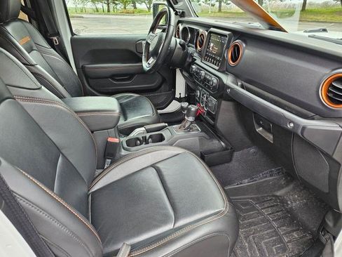 Used 2022 Jeep Gladiator Mojave w/ LED Lighting Group AWD/4WD image 11