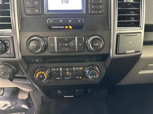 Used 2018 Ford F150 XLT w/ Equipment Group 301A Mid AWD/4WD image 27
