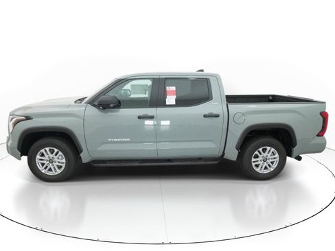 New 2026 Toyota Tundra SR5 RWD image 3