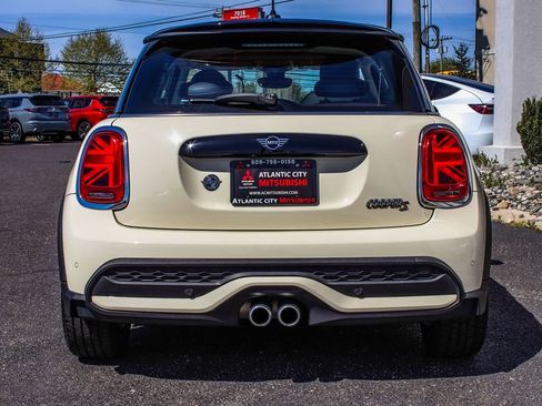 Used 2022 MINI Cooper S FWD image 5