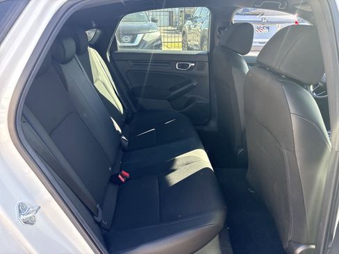 Used 2025 Honda Civic Sport image 11