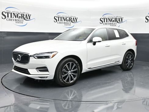 Used 2020 Volvo XC60 T5 Inscription w/ Protection Package Premier AWD/4WD image 3
