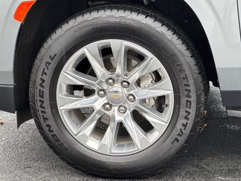 Certified 2024 Chevrolet Suburban Premier image 34