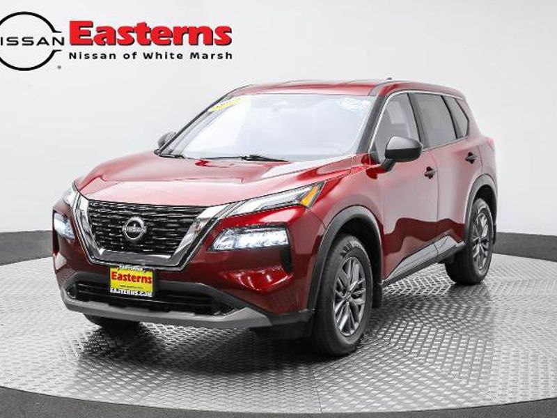 Certified 2022 Nissan Rogue S image 1