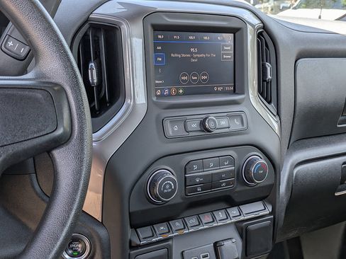 Certified 2025 Chevrolet Silverado 1500 W/T RWD image 16