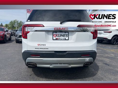Used 2023 GMC Acadia SLE FWD image 8