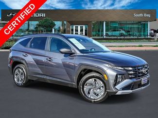 Certified 2025 Hyundai Tucson Blue AWD/4WD video 1