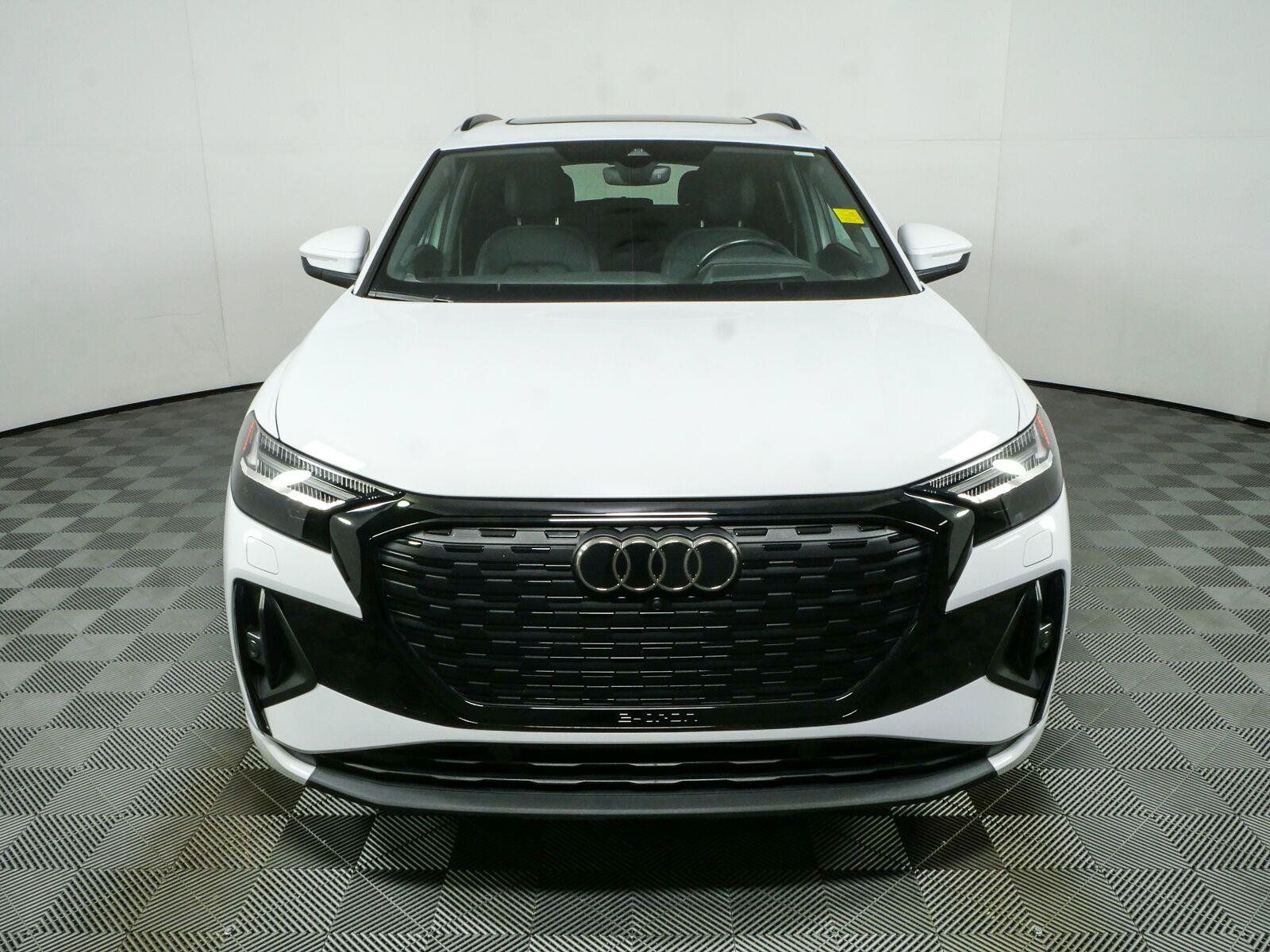 Used 2023 Audi Q4 e-tron Prestige w/ Black Optic Package AWD/4WD image 29