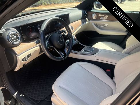 Used 2022 Mercedes-Benz E 350 Sedan image 9