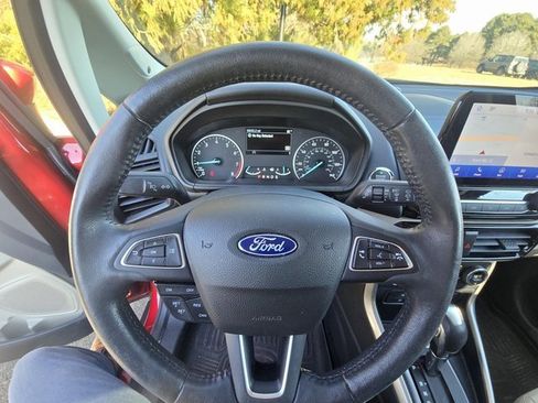 Used 2021 Ford EcoSport Titanium w/ Interior Protection Package image 5