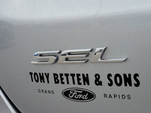 Certified 2023 Ford Edge SEL AWD/4WD image 7