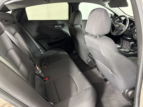 Used 2023 Chevrolet Malibu LT FWD image 20