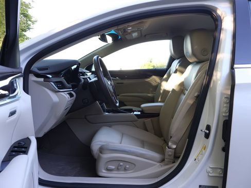Used 2016 Cadillac XTS Luxury w/ LPO, Protection Package FWD image 35