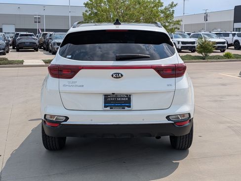 Used 2021 Kia Sportage EX w/ EX Technology Package AWD/4WD image 4
