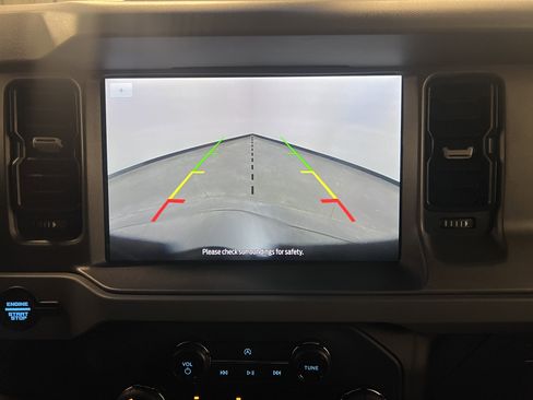 Used 2024 Ford Bronco Big Bend image 23