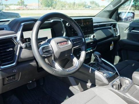New 2025 GMC Canyon Elevation image 17