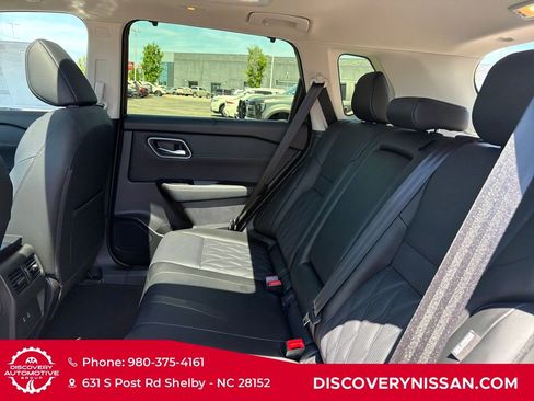 New 2026 Nissan Rogue Platinum AWD/4WD image 33