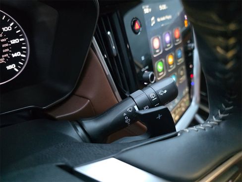 Used 2024 Subaru Outback Touring image 25