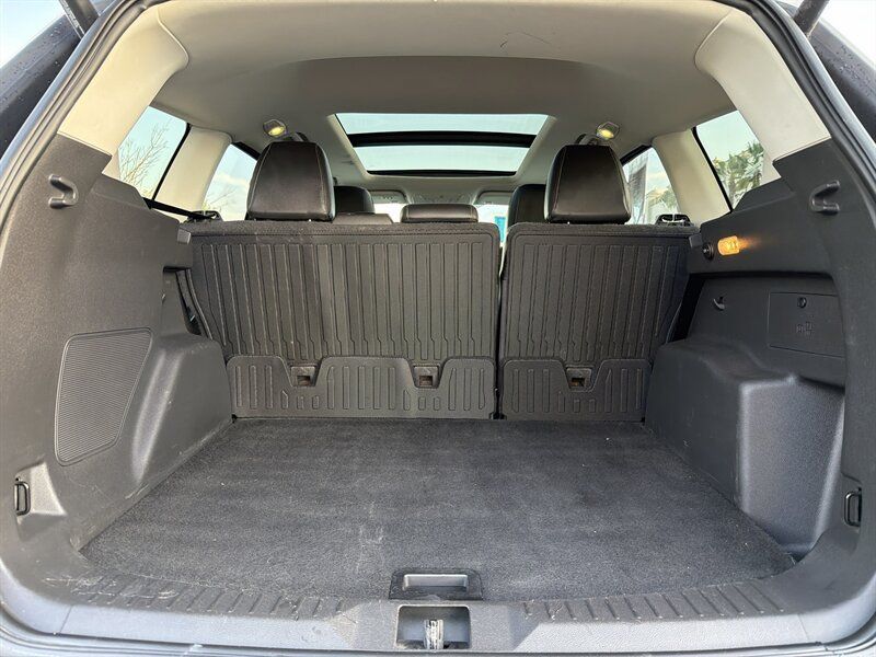 Used 2016 Ford Escape Titanium FWD image 23