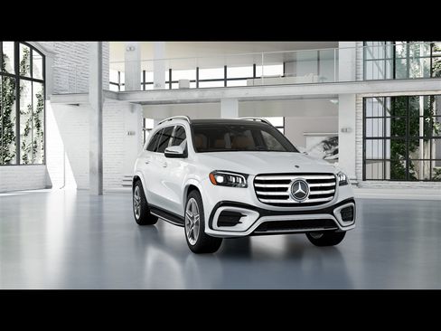 Certified 2026 Mercedes-Benz GLS 450 4MATIC image 4