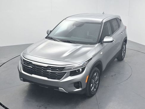 New 2026 Kia Seltos LX image 43