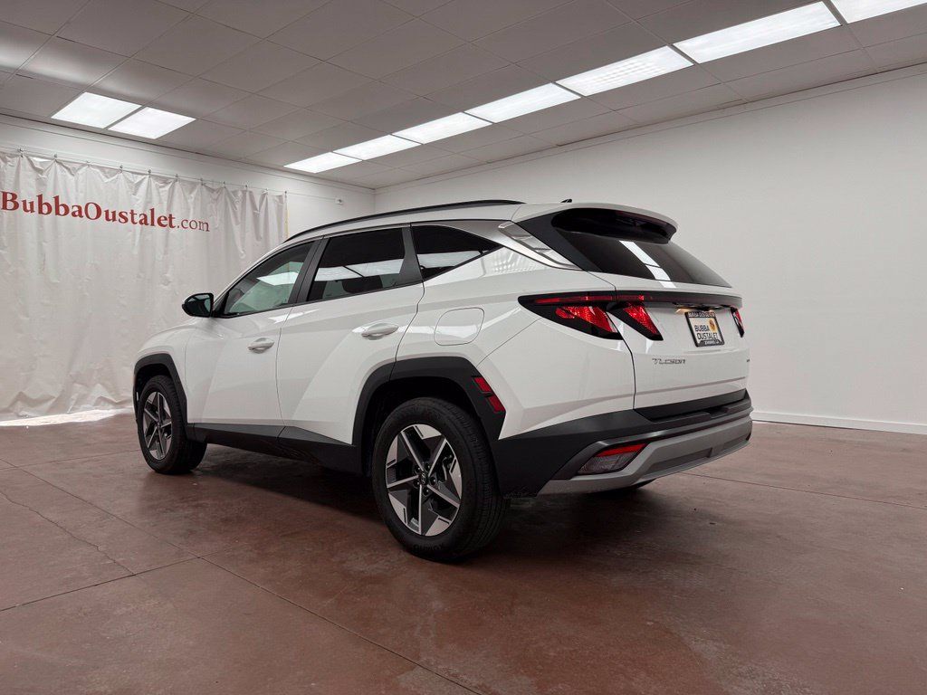 Used 2025 Hyundai Tucson SEL AWD/4WD image 3