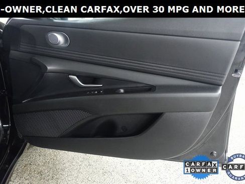 Used 2023 Hyundai Elantra SEL w/ Convenience Package image 23