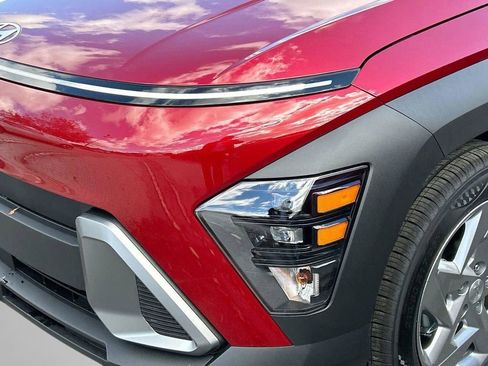 New 2026 Hyundai Kona SE image 17