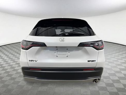 New 2027 Honda HR-V Sport image 5