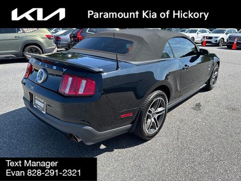 Used 2010 Ford Mustang Shelby GT500 RWD image 7