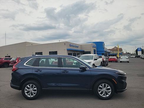 Used 2024 Honda CR-V LX image 6