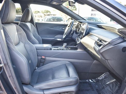 Used 2024 Lexus RX 450h AWD w/ Luxury Package image 16