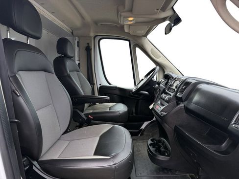 Used 2019 RAM ProMaster 3500 w/ Interior Convenience Group image 10