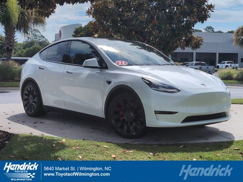 Used 2022 Tesla Model Y Performance AWD/4WD image 1