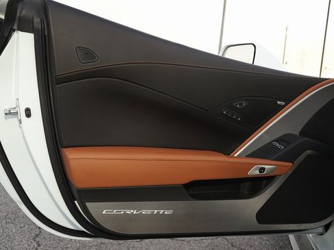 Used 2017 Chevrolet Corvette Z06 image 19