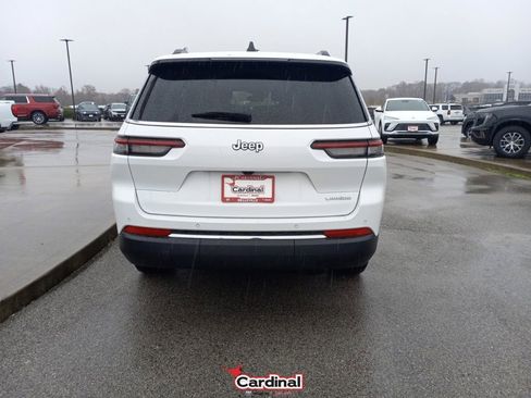 Used 2024 Jeep Grand Cherokee L Laredo image 9