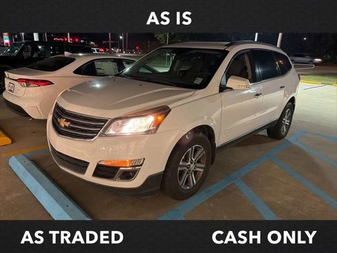 Used 2017 Chevrolet Traverse LT image 12
