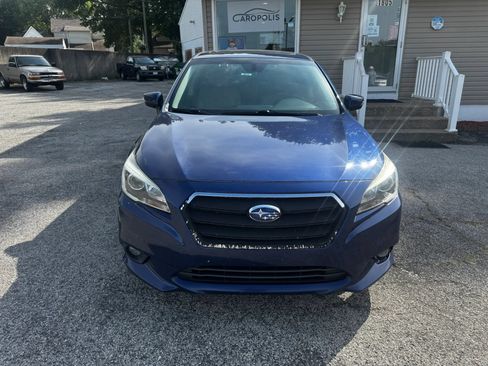 Used 2017 Subaru Legacy 2.5i Limited AWD/4WD image 2