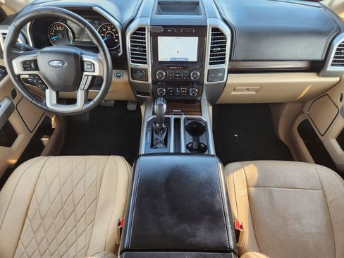 Used 2015 Ford F150 Lariat w/ Equipment Group 501A Mid image 28