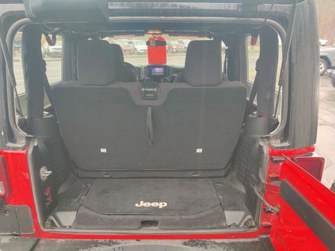 Used 2014 Jeep Wrangler Sport AWD/4WD image 13