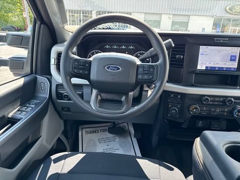 Used 2026 Ford F250 XL w/ STX Appearance Package AWD/4WD image 15