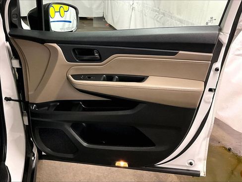 Used 2021 Honda Odyssey EX-L image 12