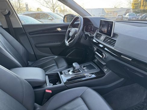 Used 2020 Audi Q5 2.0T Premium Plus w/ Premium Plus Package image 28