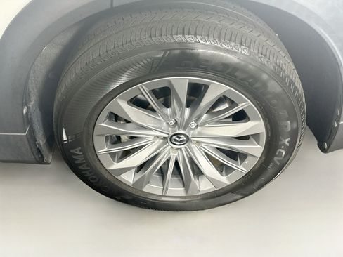 Used 2024 MAZDA CX-90 3.3 Turbo w/ Preferred Plus AWD/4WD image 11